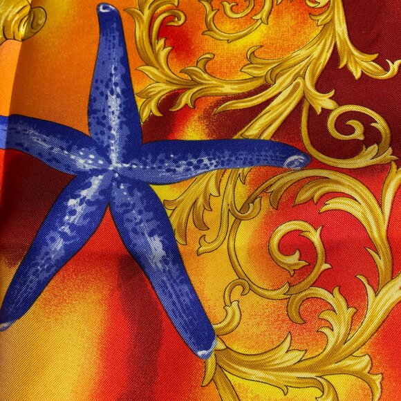 Versace “Trésor de la Mer” Silk Scarf – Coral Sea Print - Picture 5 of 15
